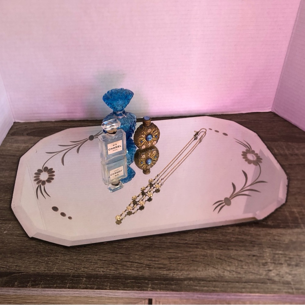 Vtg Art Deco Etched Floral Mirrored Vanity Tray